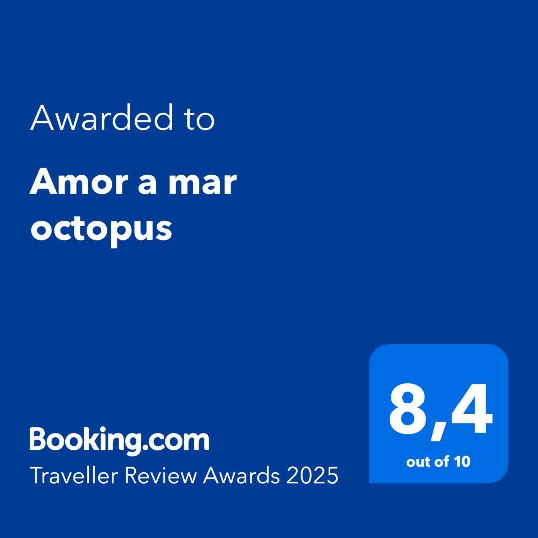 A Mar Octopus Apartment *